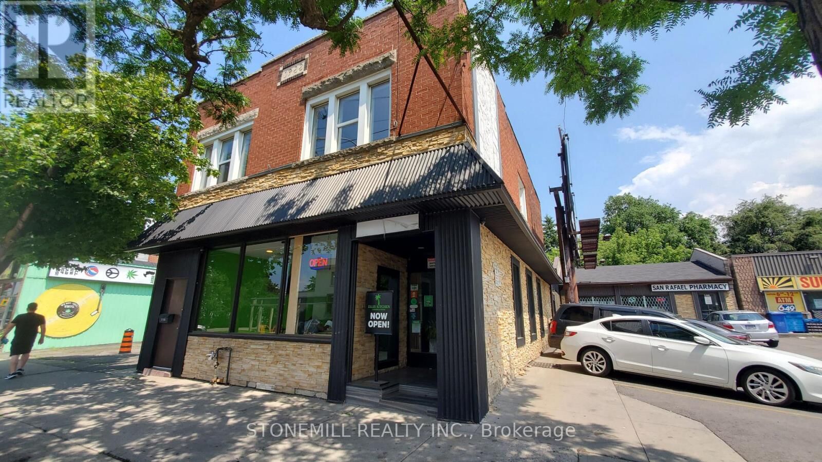 Property Photo:  148 Ottawa Street North 2  ON L8H 3Z3 