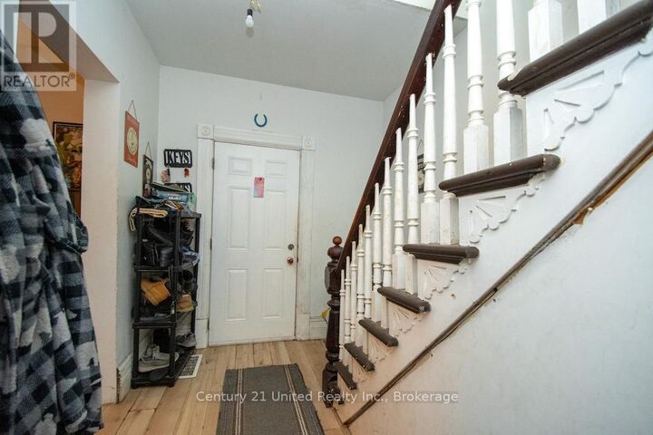 Property Photo: 133 Victoria Street ON K0L 1Y0