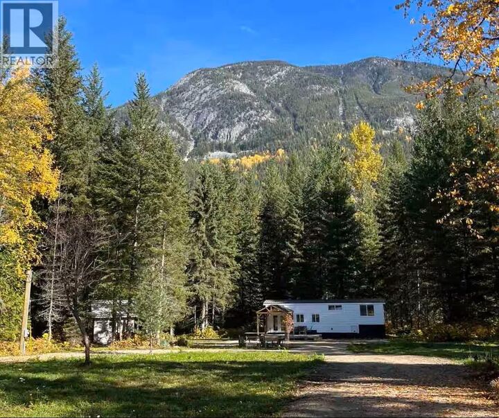 Property Photo: 130 Kingfisher Road BC V0G 1R1