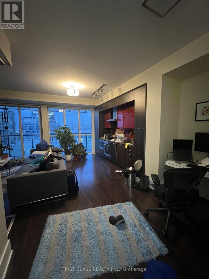 Property Photo:  300 Front Street 2103  ON M5V 0E9 