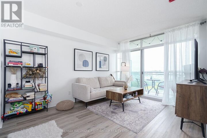 Property Photo: 1600 Charles Street 710 ON L1N 0G4