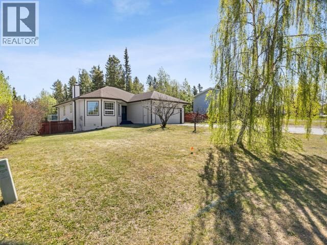 Property Photo: 34 Thompson Road YT Y1A 0C4