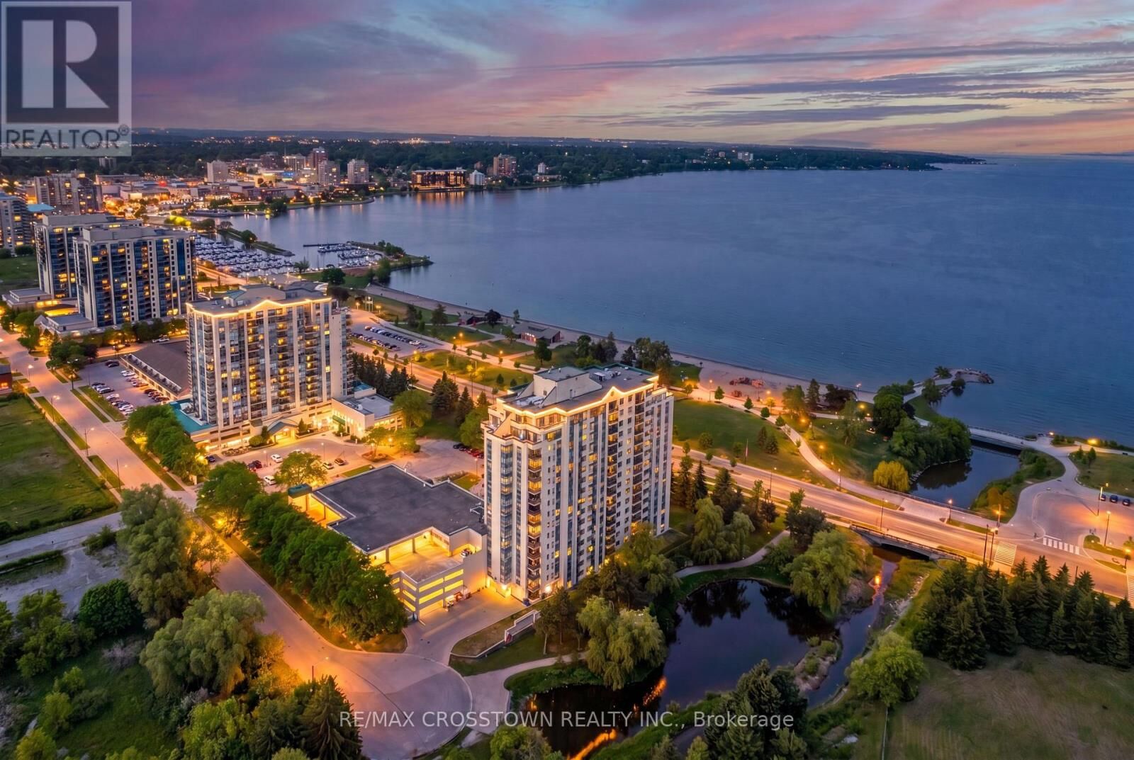 Property Photo: 75 Ellen Street 104 ON L4N 7R6