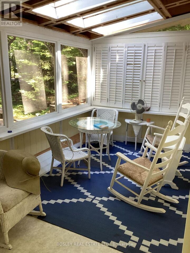 Property Photo:  340 Tiny Beaches Road North  ON L0L 2J0 