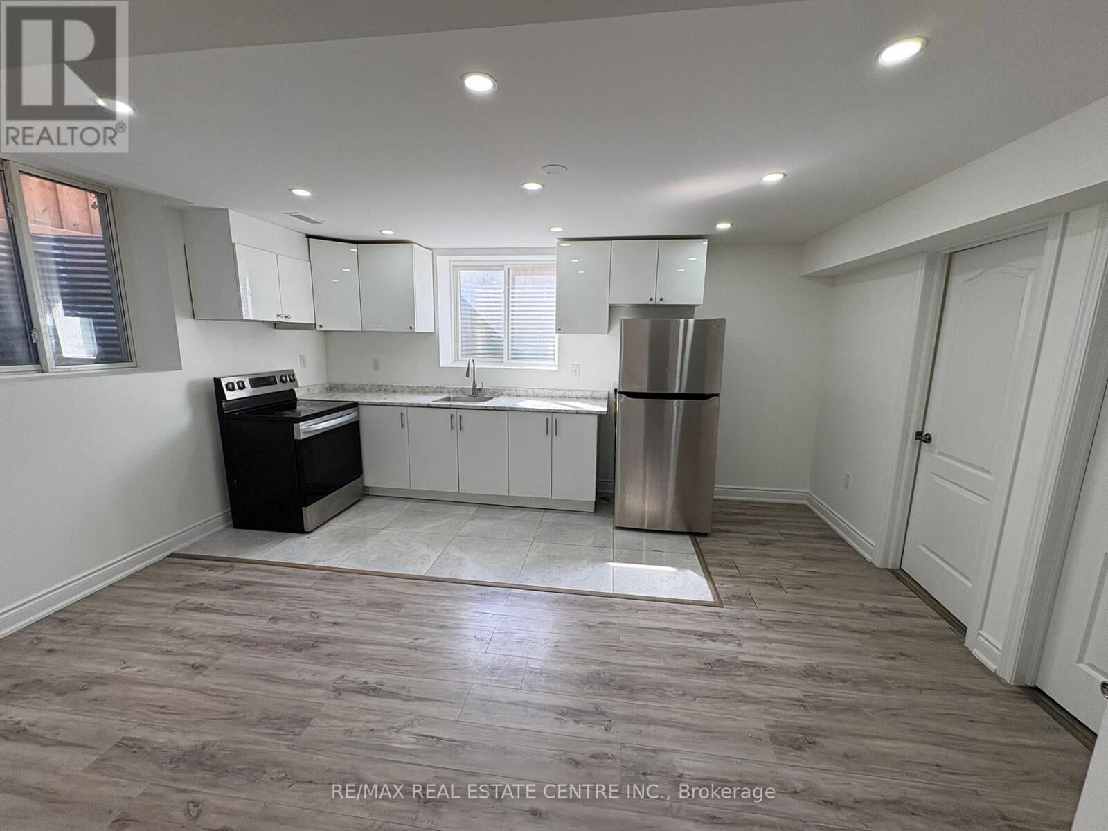 Property Photo:  16 Bucksaw Street  ON L7A 4R1 