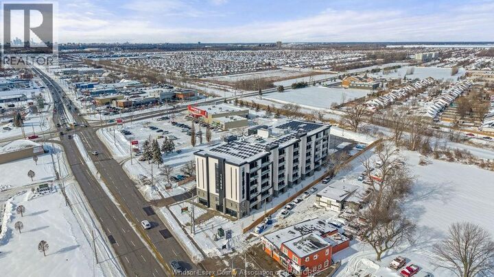 Property Photo:  11646 Tecumseh Road East 409  ON N8N 0J9 