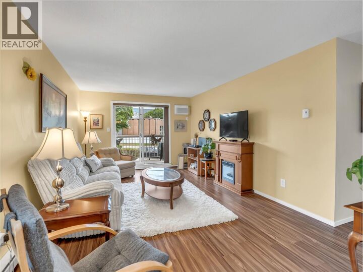 803 Fairview Road 212 — photo 1