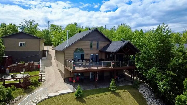 Property Photo: 1008 E.s. Murray Drive MB R0M 0M0