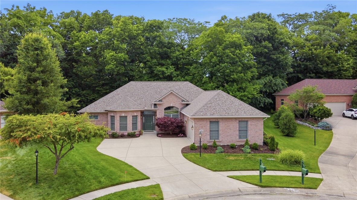 Property Photo:  1901 N Regent Park Drive  OH 45305 