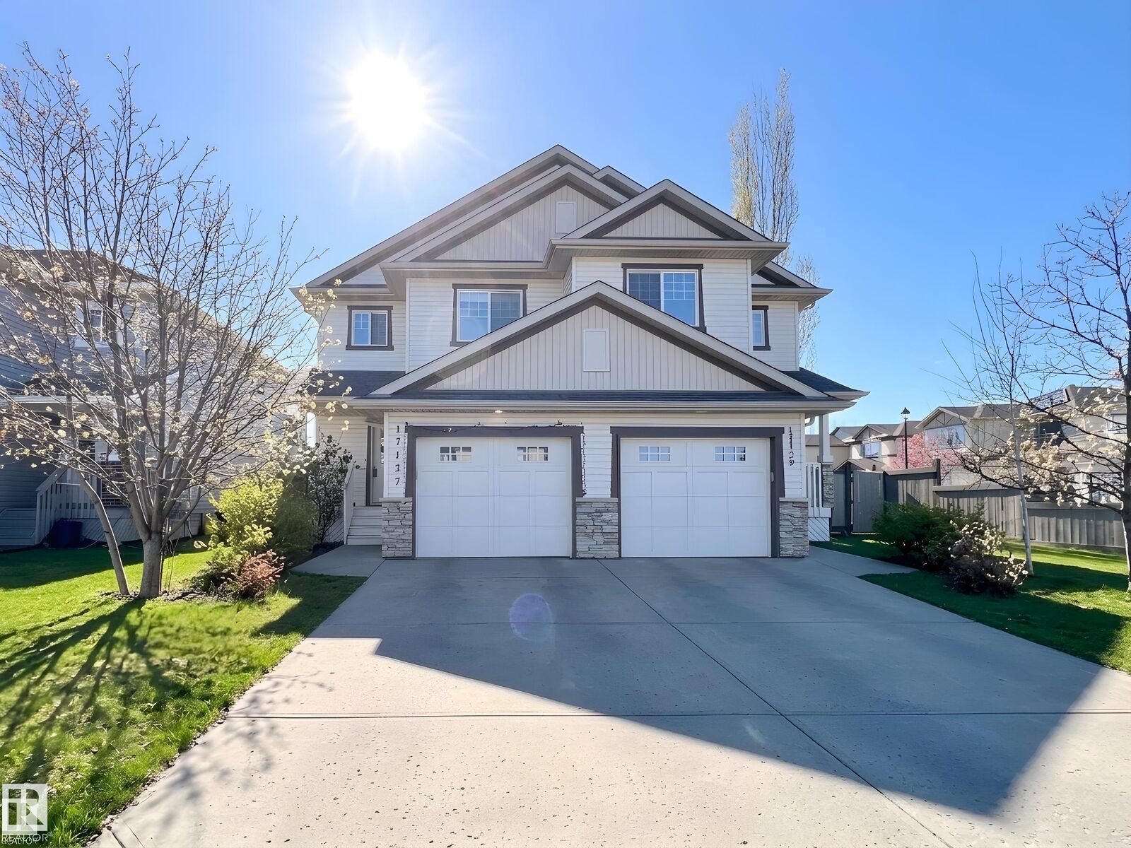 Property Photo: 17127 7A Avenue SW AB T6W 0M5