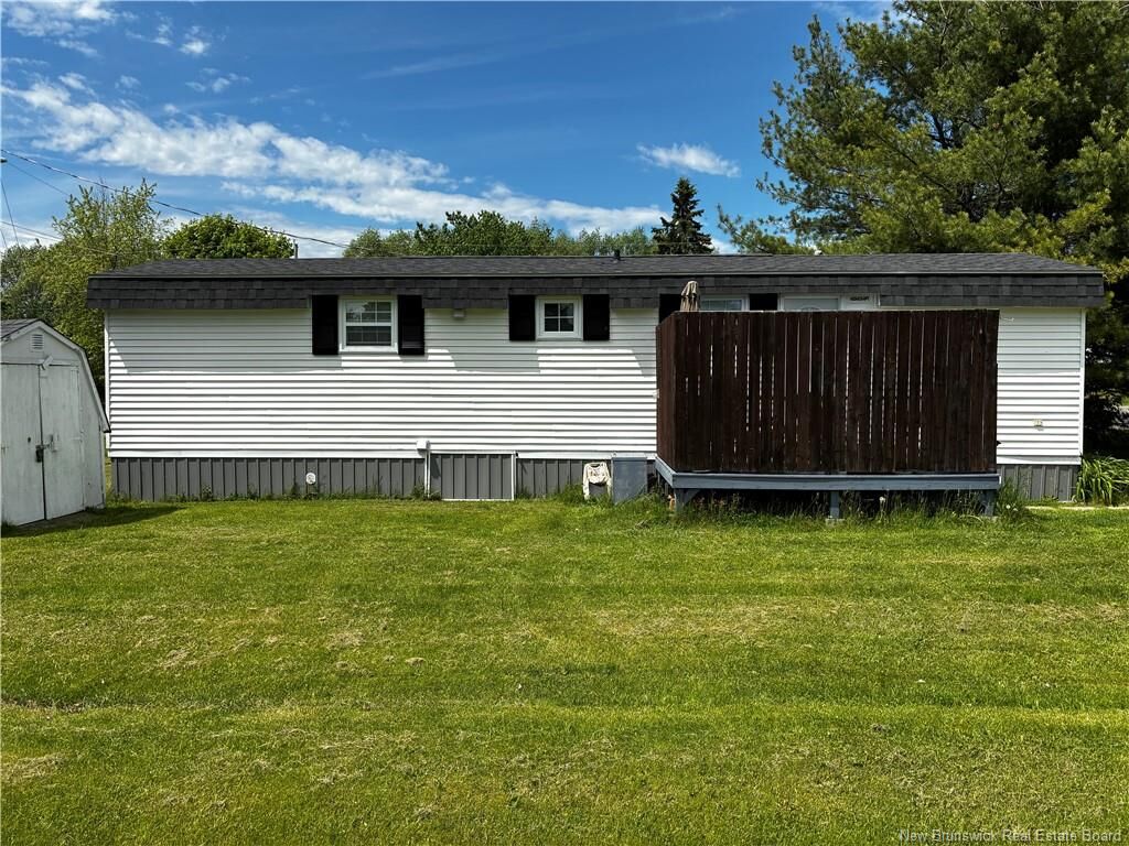Photo de la propriété:  52 Dupuis Avenue  NB E1H 1E2 