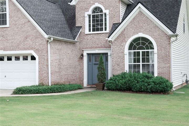 Property Photo: 4045 Water Hole Court GA 30135