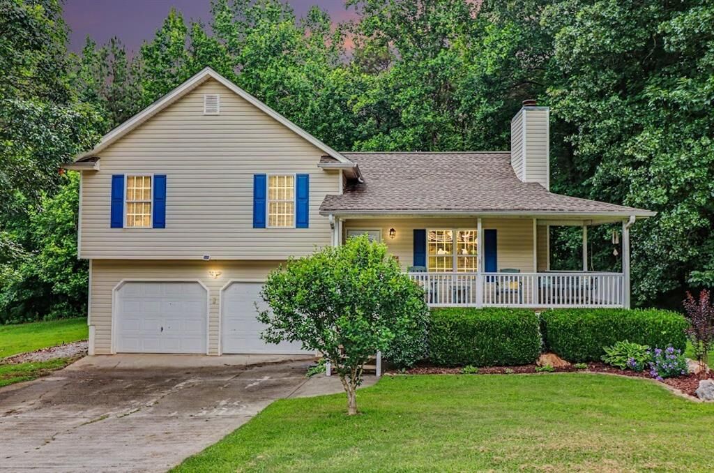 Property Photo: 100 Orchard Drive GA 30179