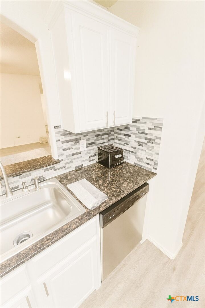 Property Photo:  2703 Tara Drive  TX 76549 