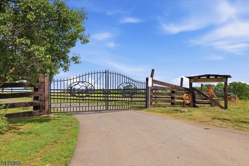 Property Photo: 72 Pond Ln NJ 08848