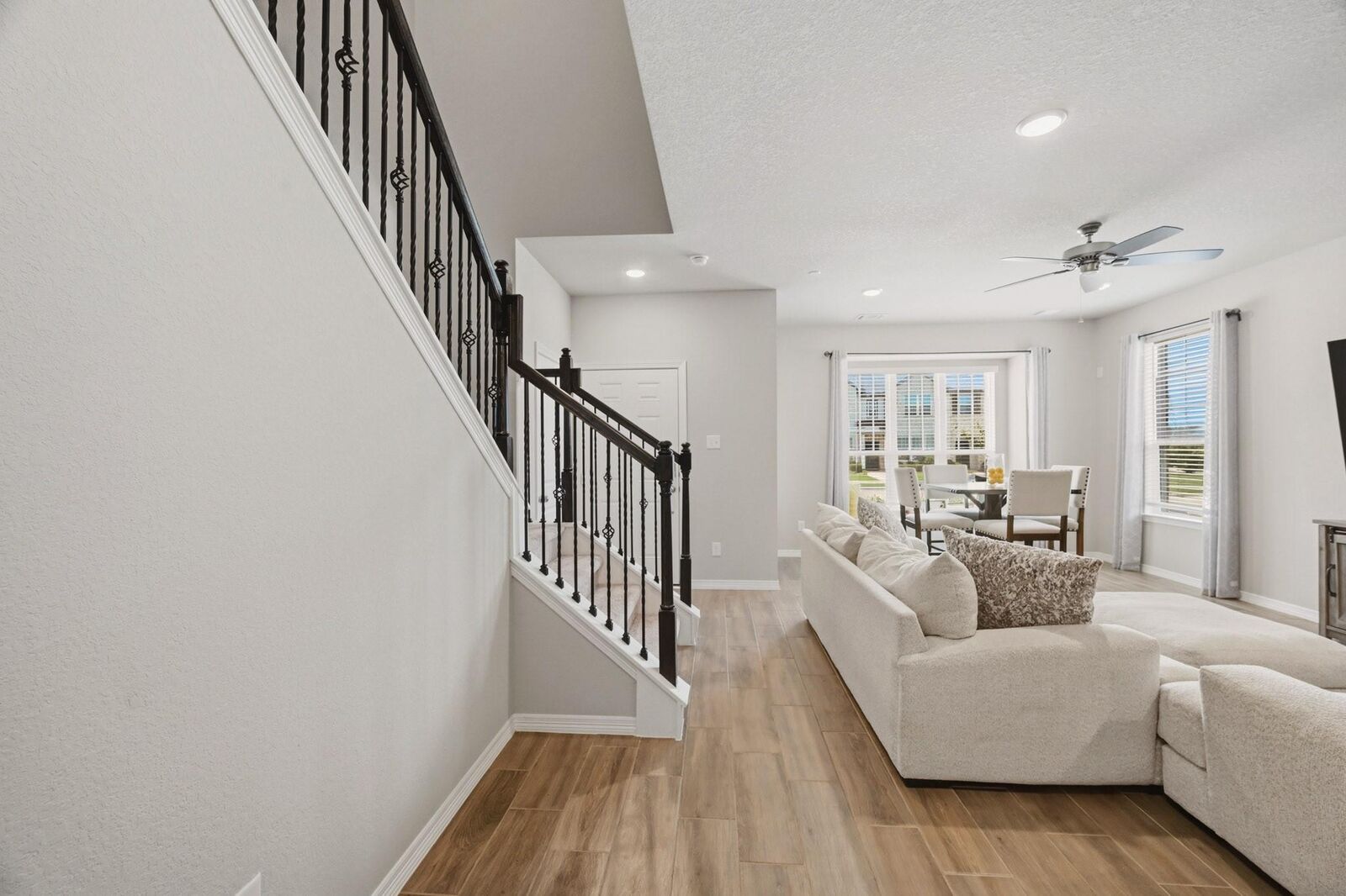 Property Photo:  8050 Scanlan Trace  TX 77459 