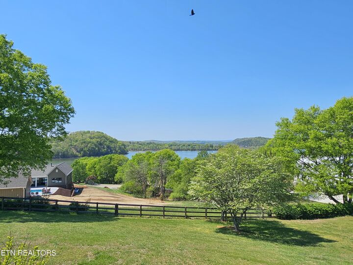 Property Photo:  132 Morris Lane  TN 37763 