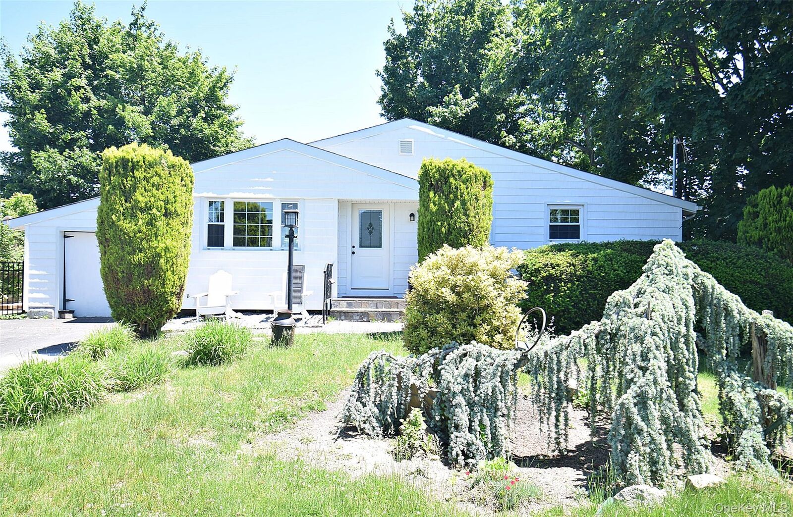 Property Photo:  235 E 1st Street  NY 11729 