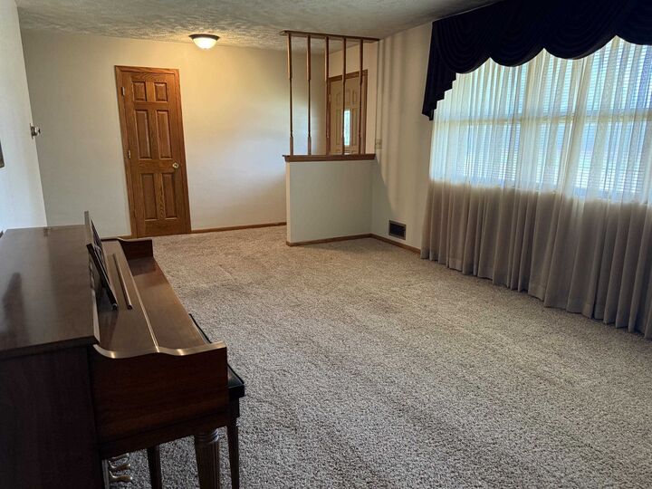 Property Photo:  2102 W D  NE 69101 