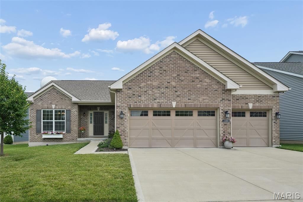 Property Photo:  2384 Chemin Avenue  MO 63301 
