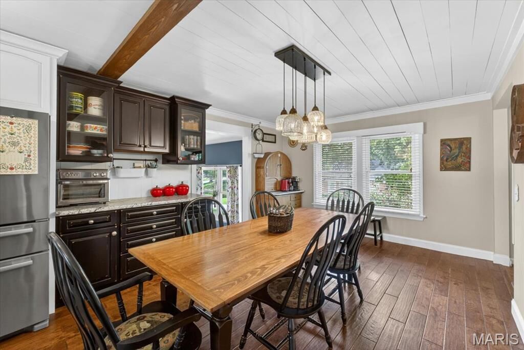 Property Photo:  886 Woodbine Drive  MO 63126 