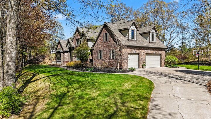 Property Photo: 19168 Hoffmaster Drive MI 49456