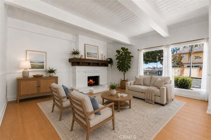 Property Photo: 337 La Verne Avenue CA 90803