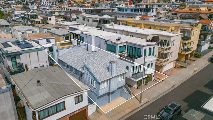 Property Photo: 127 21st CA 90266
