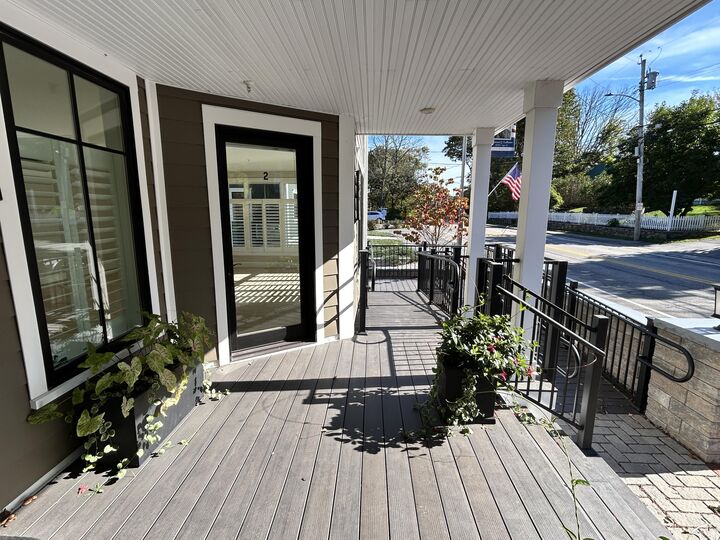 Property Photo:  298 York Street 2  ME 03909 
