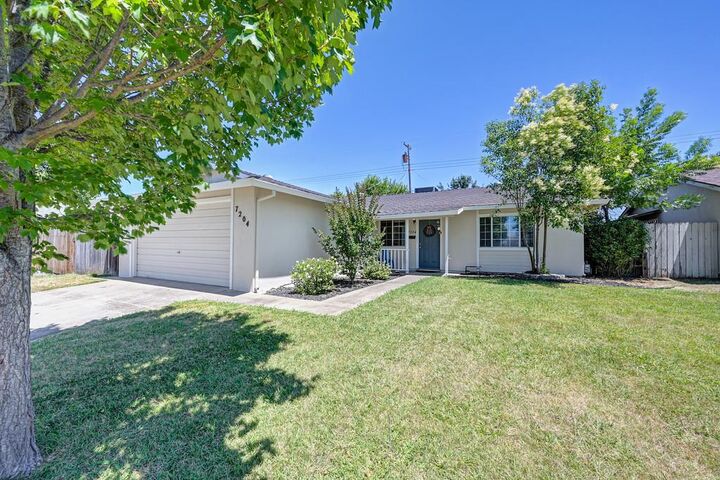 Property Photo:  7204 Grenola Way  CA 95621 