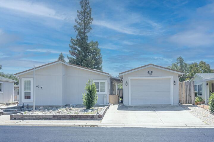 Property Photo: 6938 Grand Tree Lane CA 95621