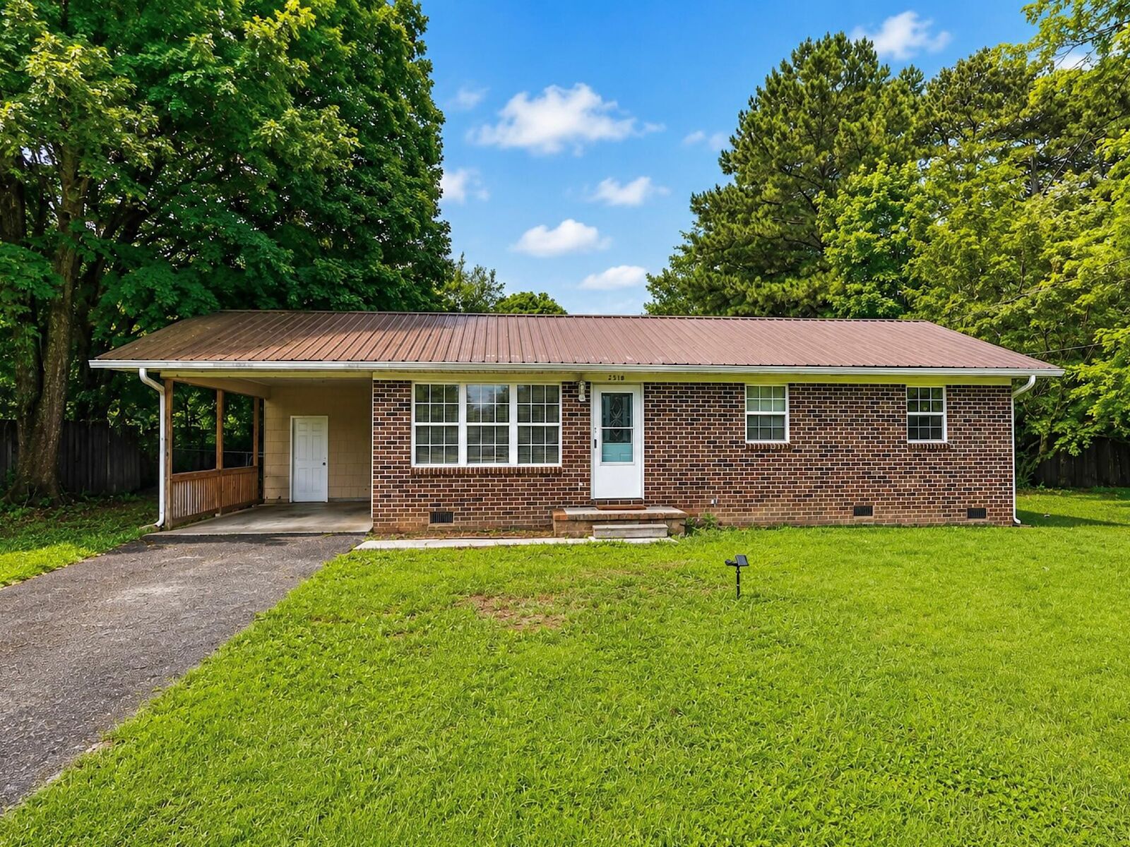 Property Photo: 2318 Robin Hood Drive SE TN 37323