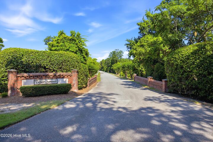 Property Photo:  7501 Promontory Court  NC 28412 