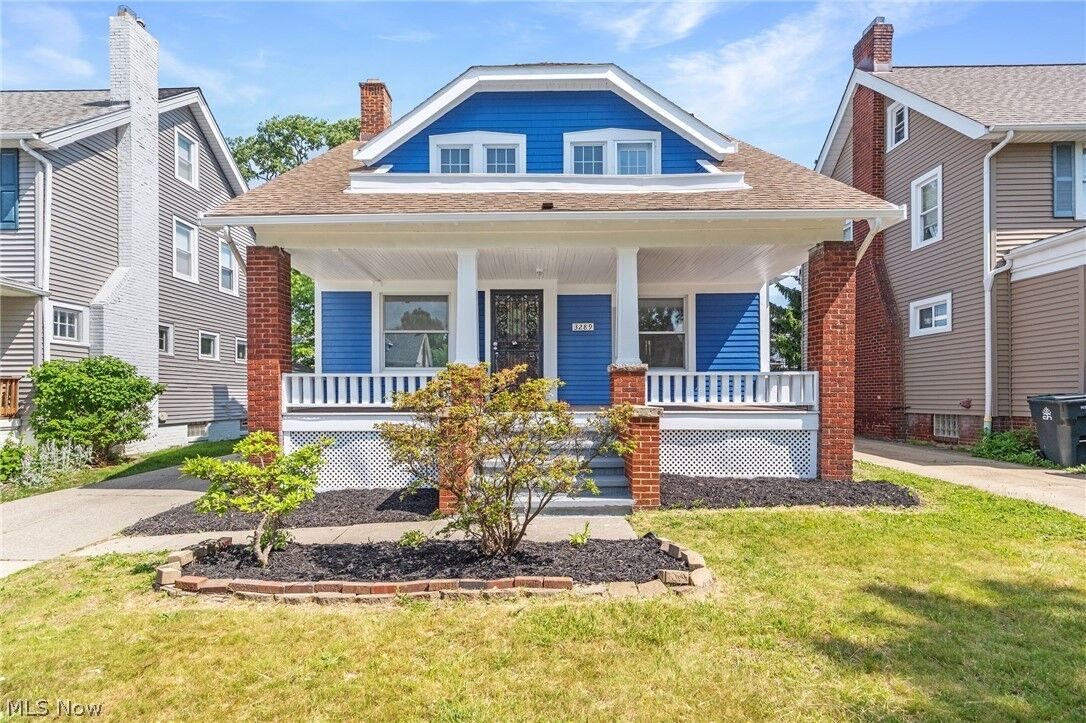 Property Photo:  3289 Silsby Road  OH 44118 