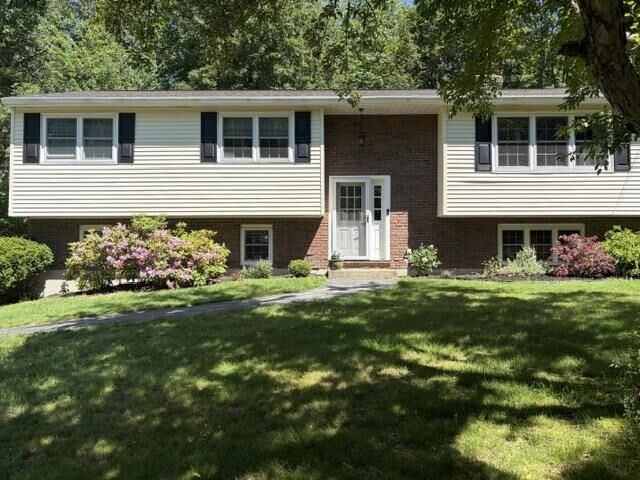 Property Photo: 37 Pine Ridge Drive NH 03034