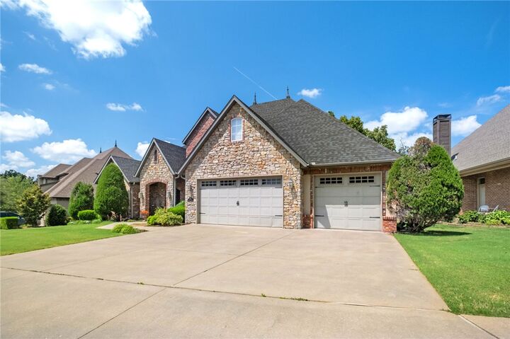 Property Photo:  7003 W Balmoral Drive  AR 72758 
