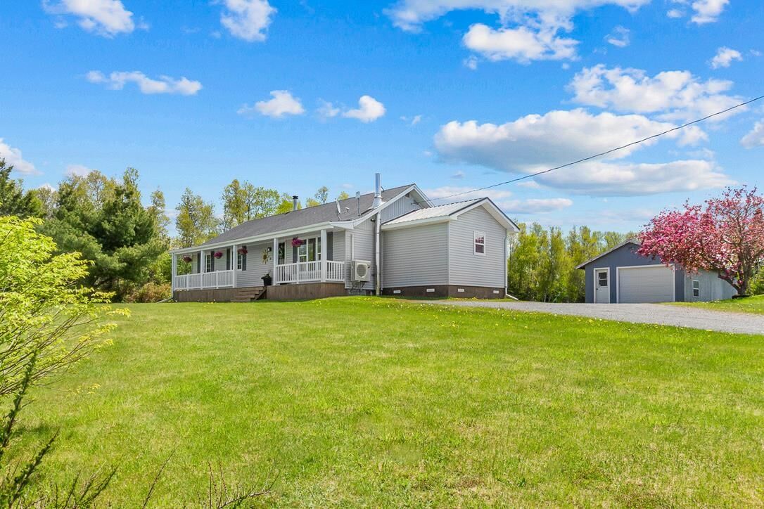 Property Photo:  4424 County Line Road  PE C0A 1R0 