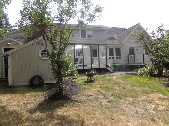 Property Photo:  162 Middlesex Ave 1  MA 01887 