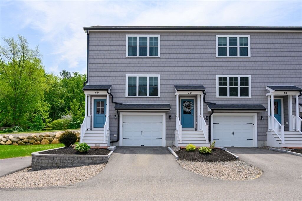 Property Photo:  55 Plymouth 40L  MA 02382 