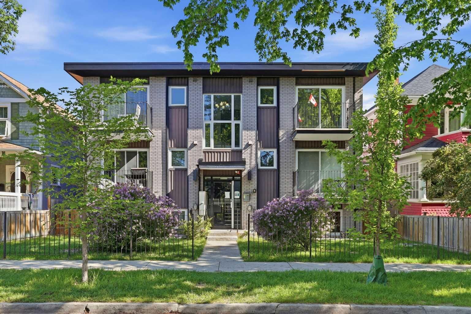 Property Photo:  1736 13 Avenue SW 304  AB T3C 0T9 