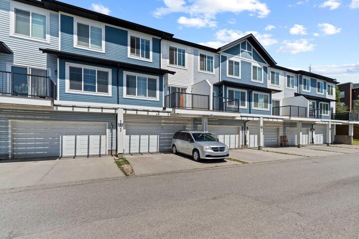 Property Photo: 333 Taralake Way NE 5105 AB T3J 0R5