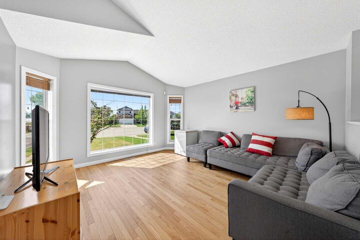 Property Photo: 391 Country Hills Place NW AB T3K 4W6