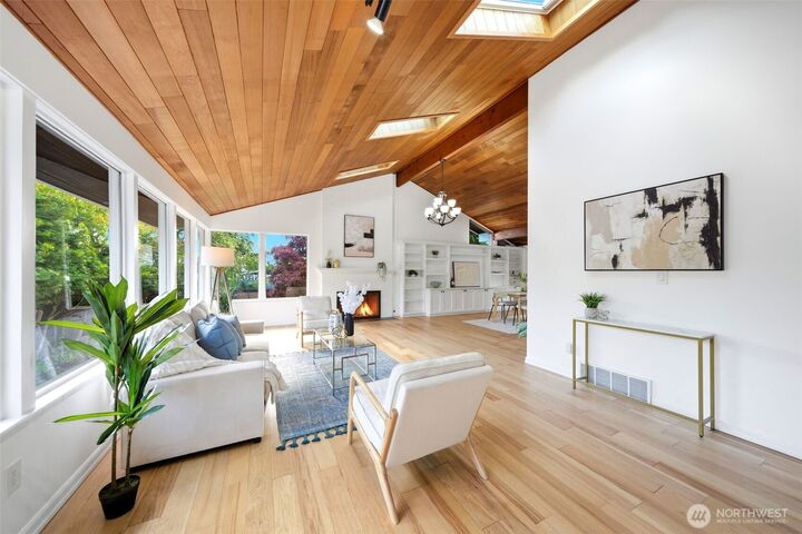 Property Photo: 3502 29th Avenue W WA 98199