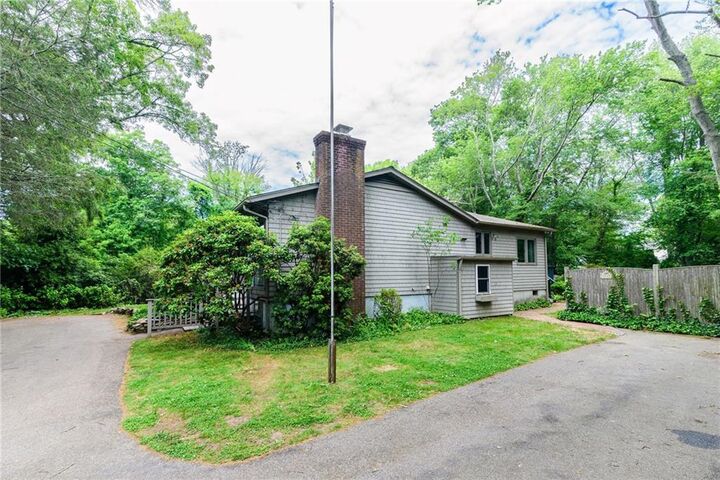 Property Photo:  1735 Kingstown Road  RI 02879 