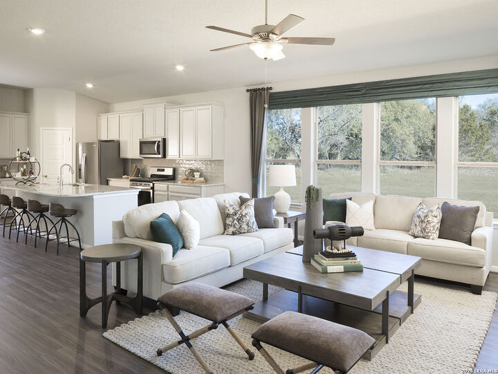 Property Photo:  1540 Ravine Way  TX 78132 