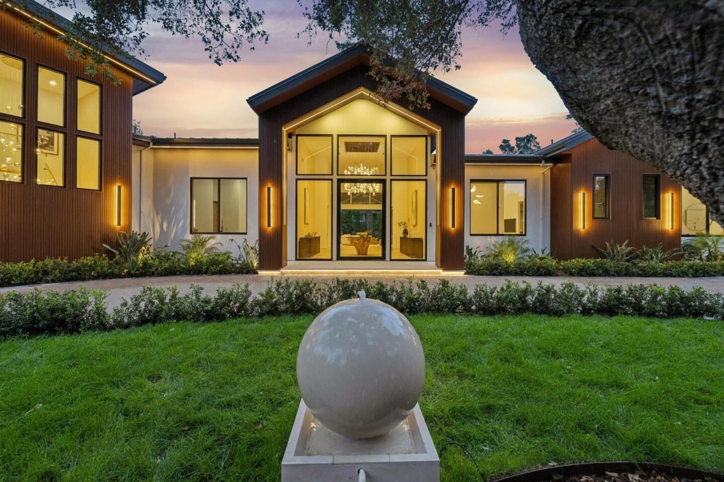Property Photo:  98 Flood Circle  CA 94027 