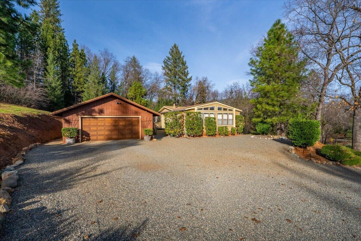 Property Photo:  17772 Stella Solaris Lane  CA 96051 