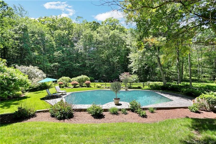 Property Photo:  490 Lost District Drive  CT 06840 