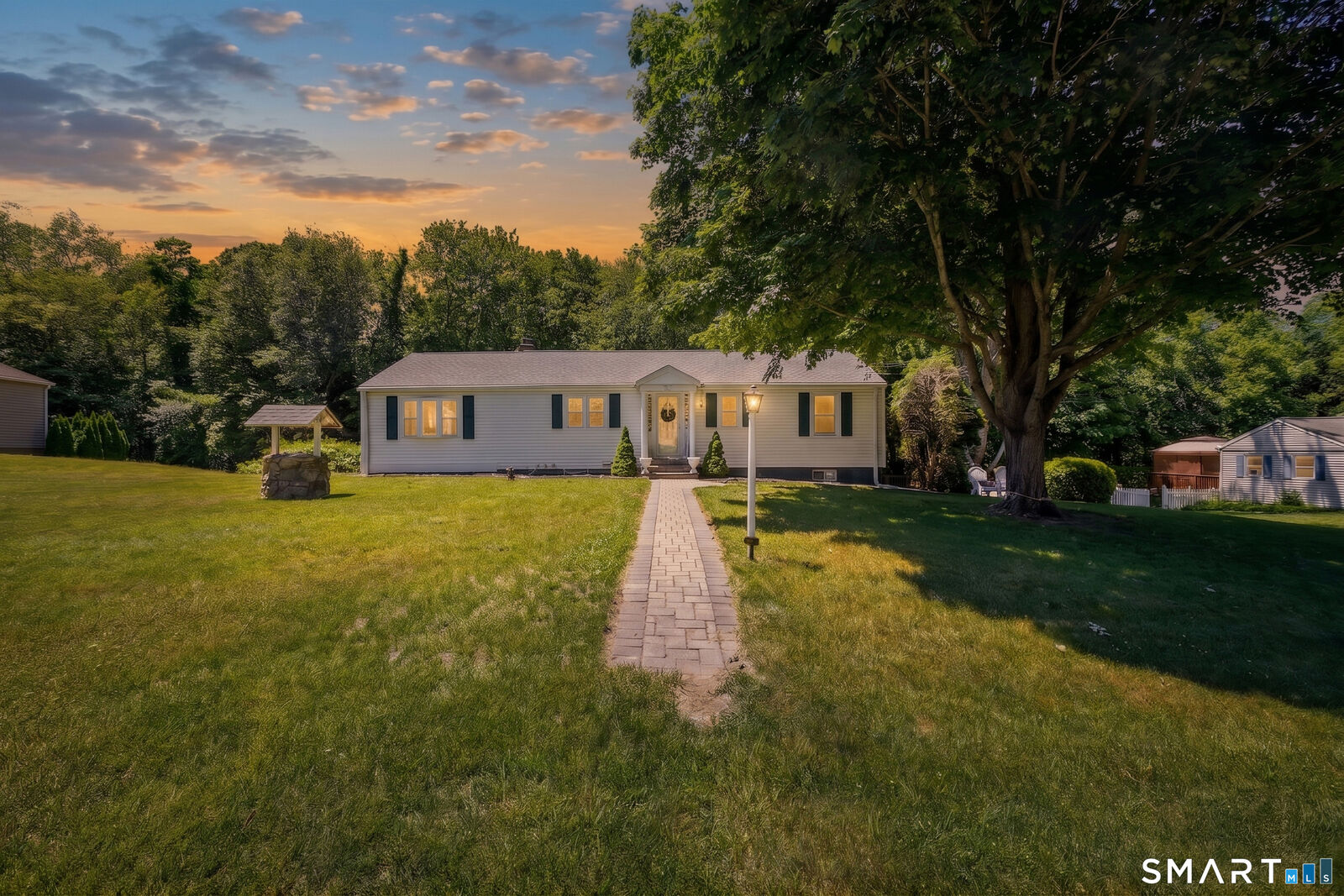 Property Photo:  16 Westview Drive  CT 06801 