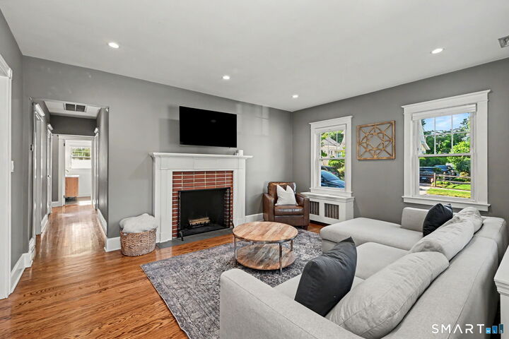Property Photo: 158 Courtland Hill Street CT 06906
